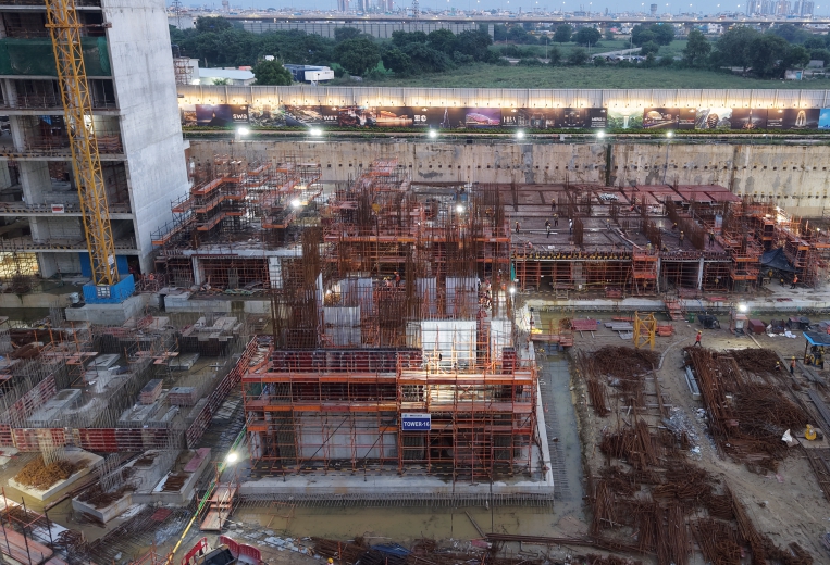 Elan Emperor Construction Update August 2025_Page_1_Image_0006