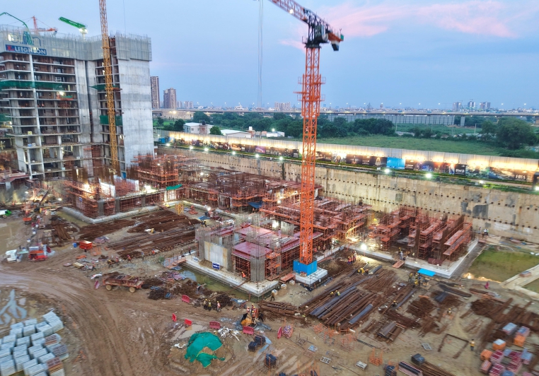 Elan Emperor Construction Update August 2025_Page_1_Image_0019